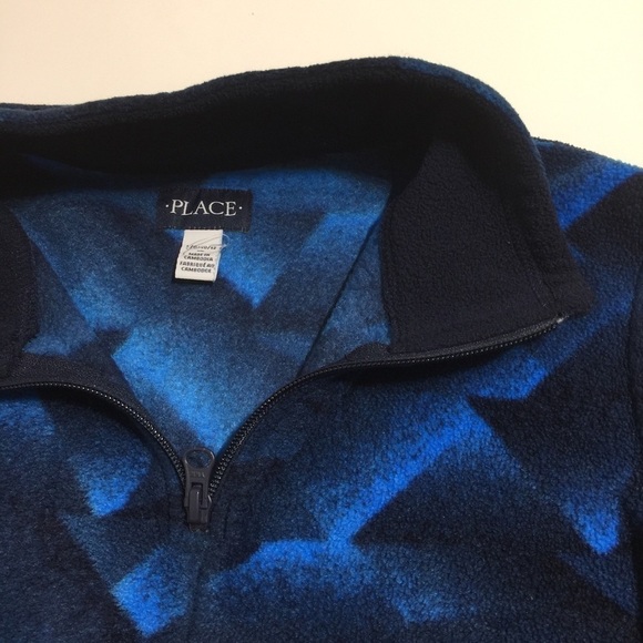 CHILDREN’S Place Boy’s Fleece Sweater - Picture 4 of 4